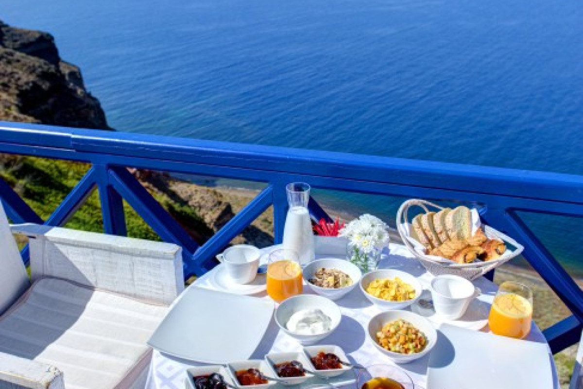 Astarte Suites