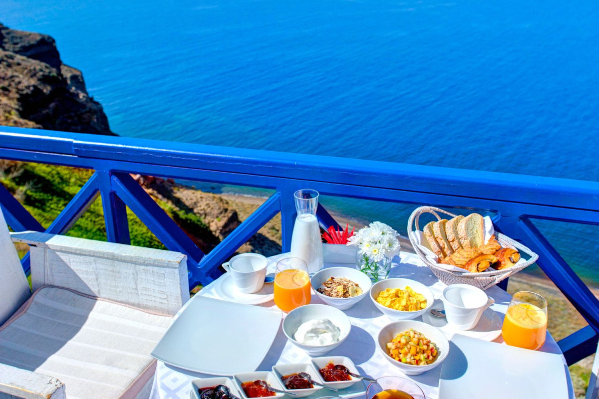 Astarte Suites Santorini