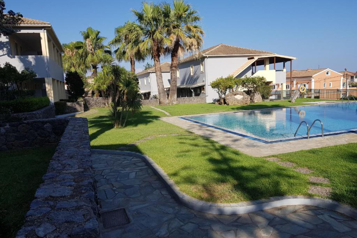 Asteraki Apart Hotel (Gouvia)