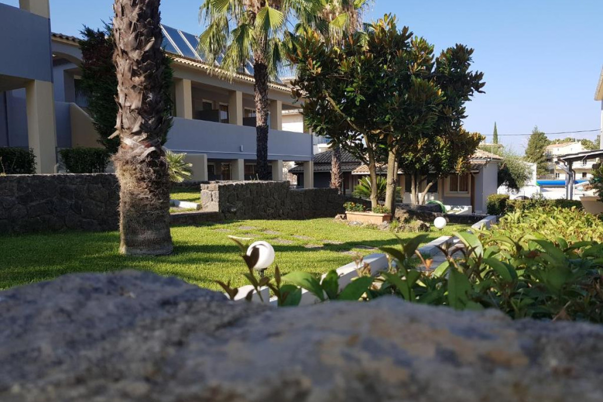 Asteraki Apart Hotel (Gouvia)