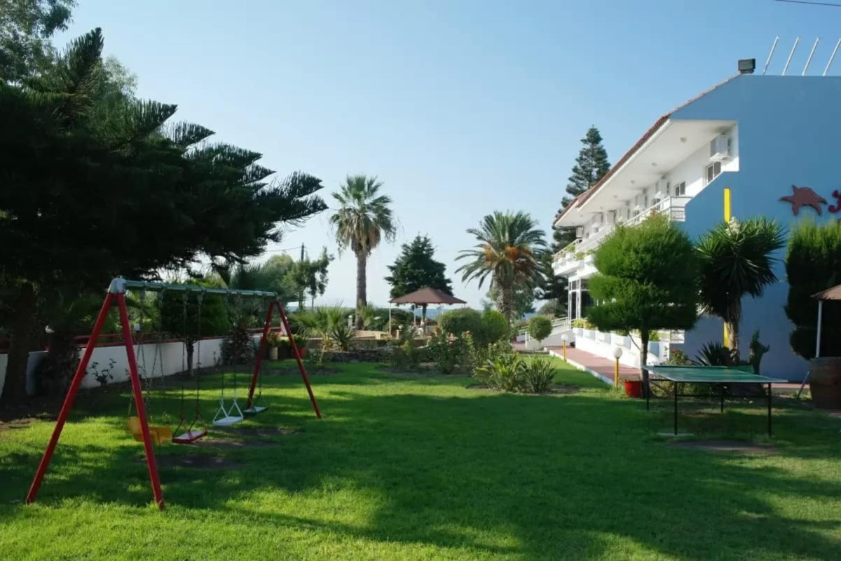 ASTERIAS BAY HOTEL