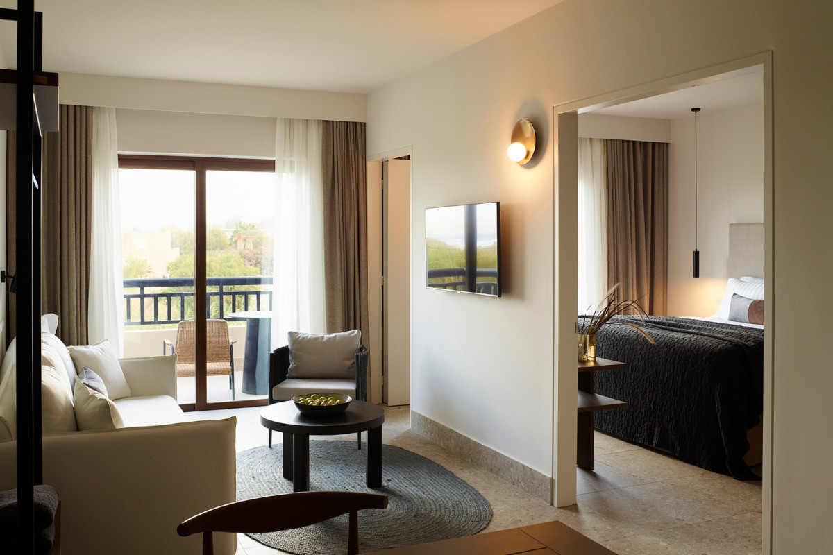 ASTERION SUITES AND SPA Adults only 16+