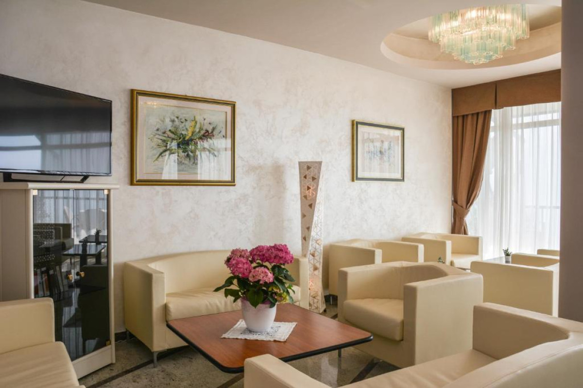 Hotel Astor
