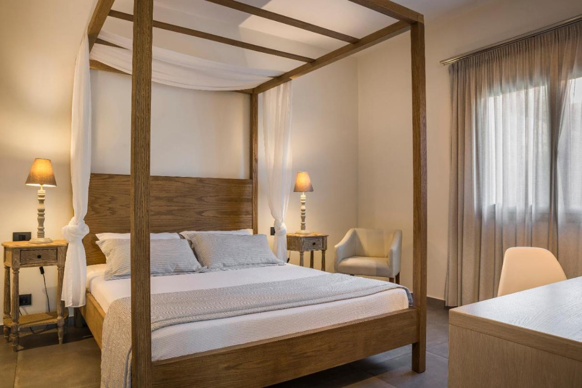 Astra Village Hotel& Spa