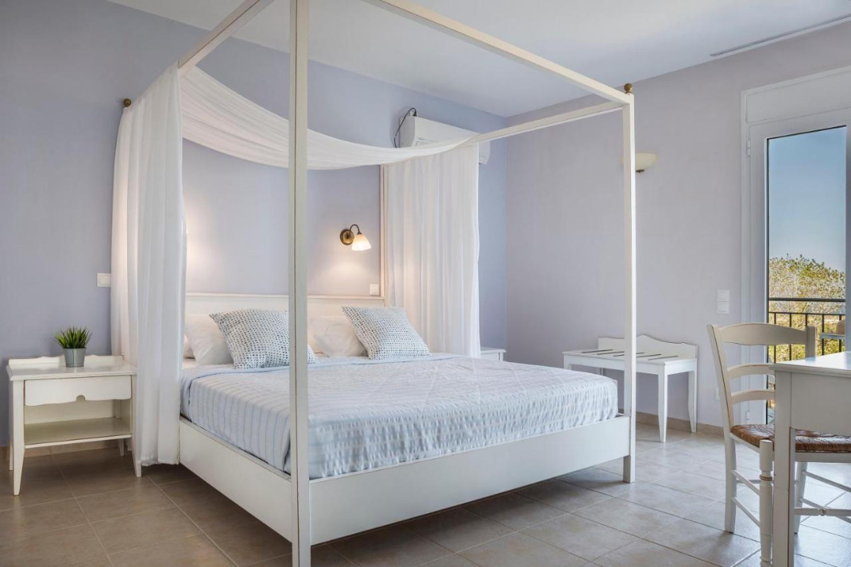 Astra Village Hotel& Spa