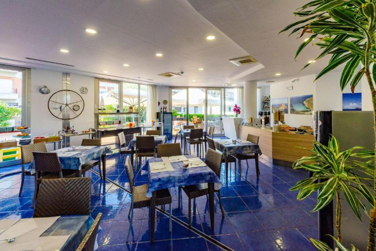 Astro Suite Hotel