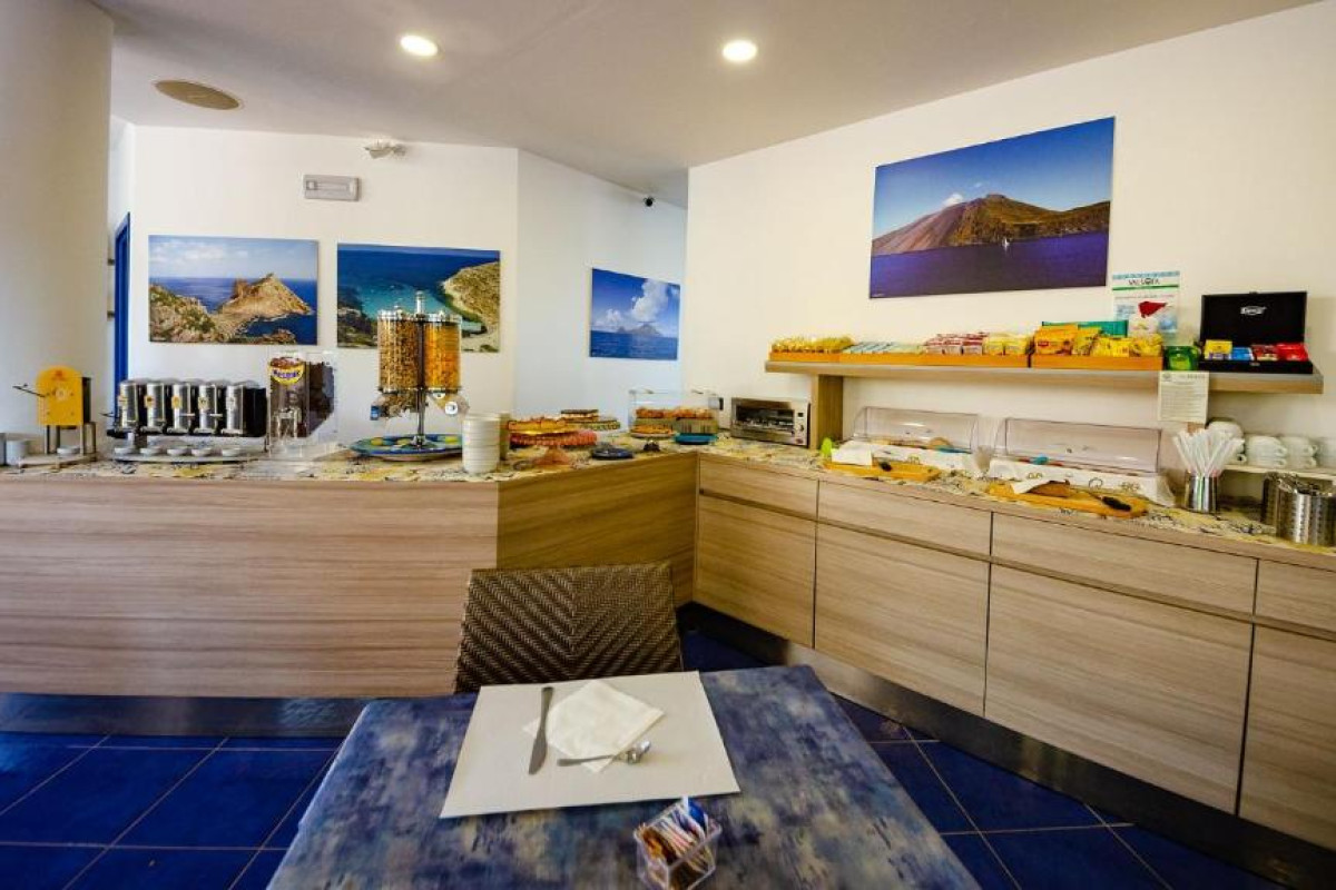 Astro Suite Hotel