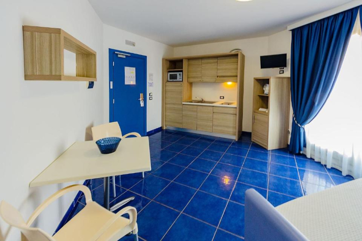 Astro Suite Hotel