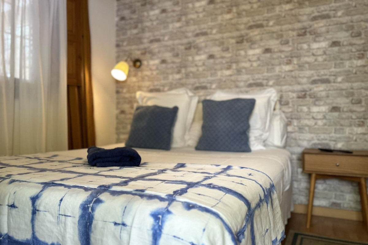 At Home Malaga Stay & Solo Travellers