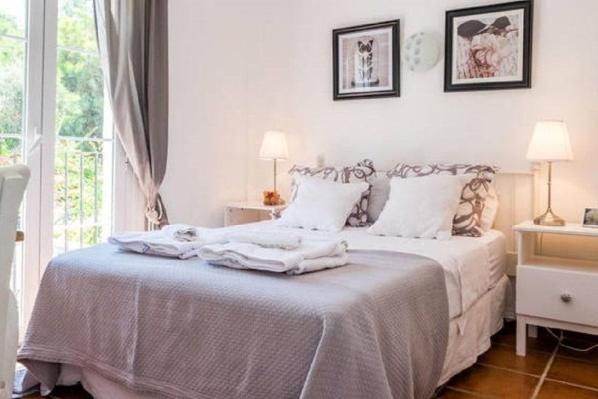 At Home Malaga Stay & Solo Travellers