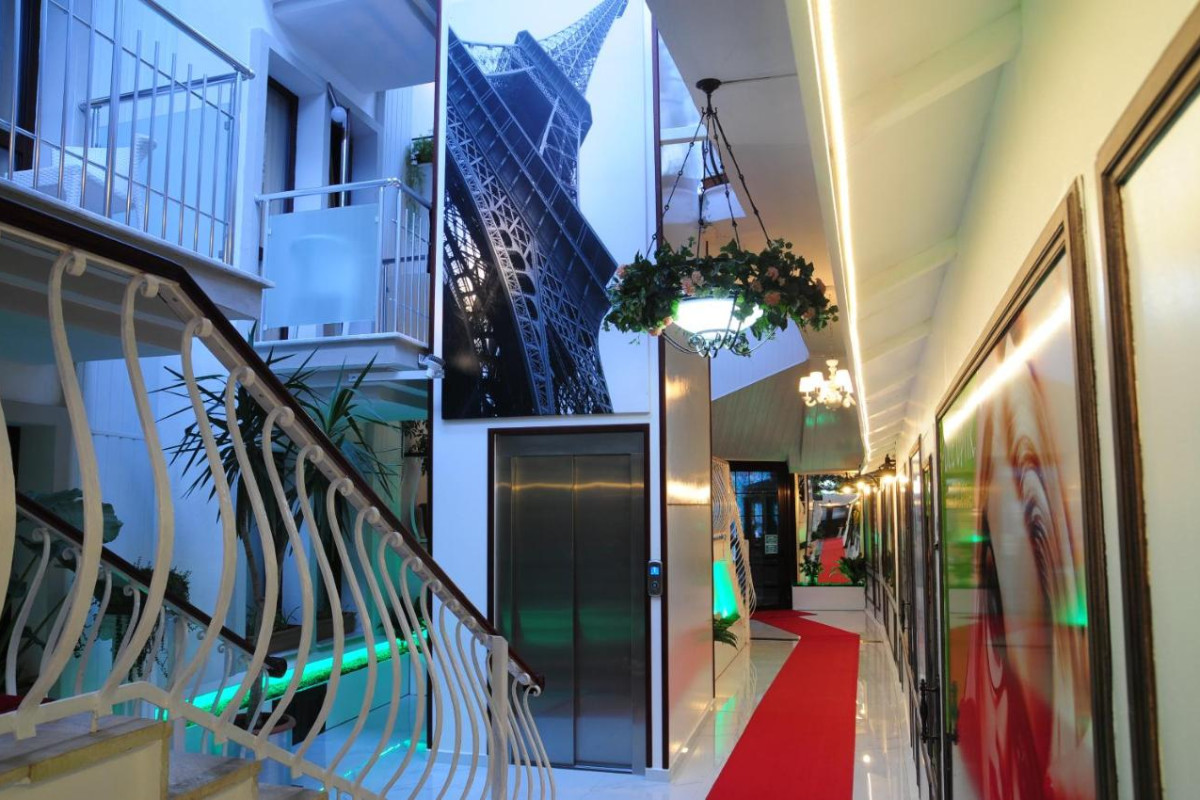 ATAPARK HOTEL