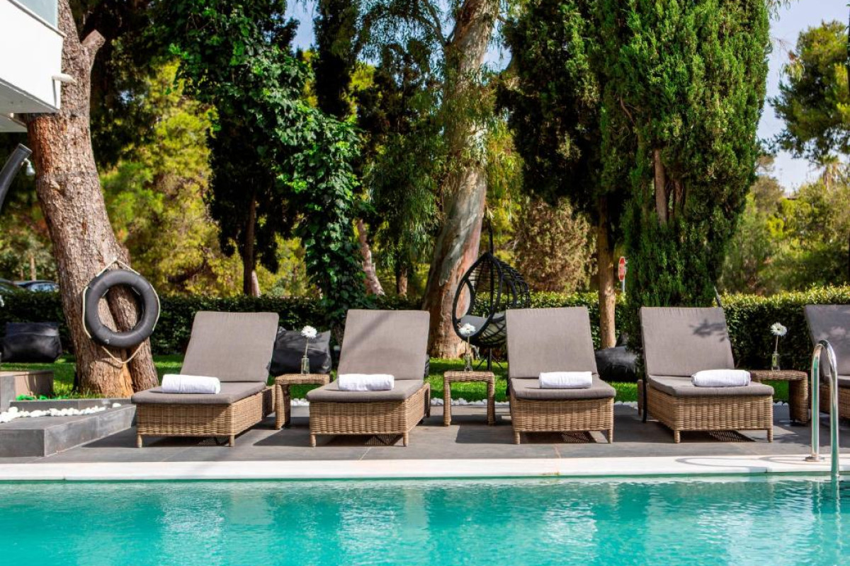 Athenian Riviera Hotel& Suites