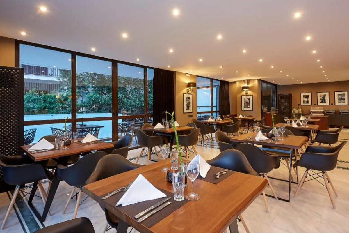 Athenian Riviera Hotel& Suites