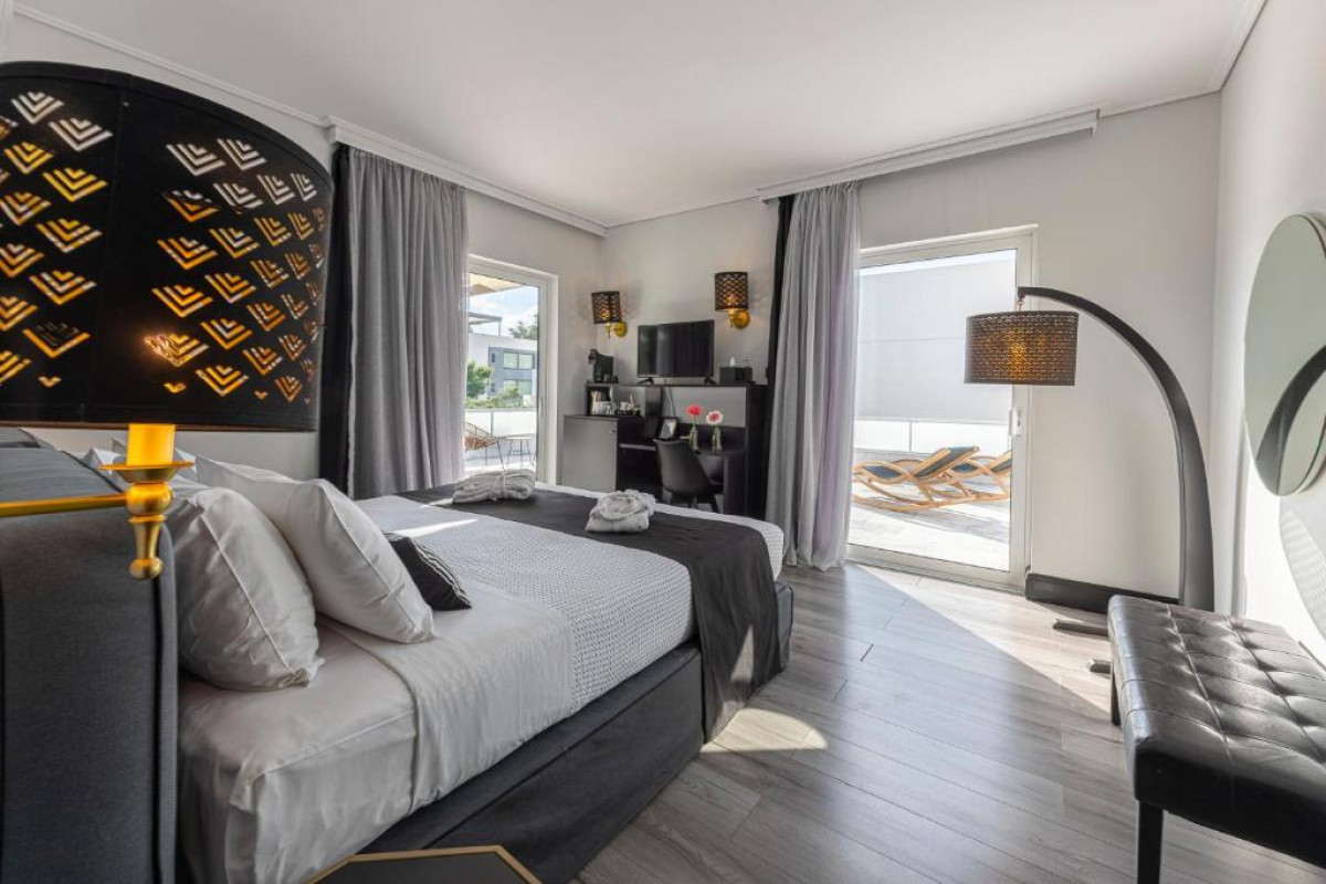 Athenian Riviera Hotel& Suites