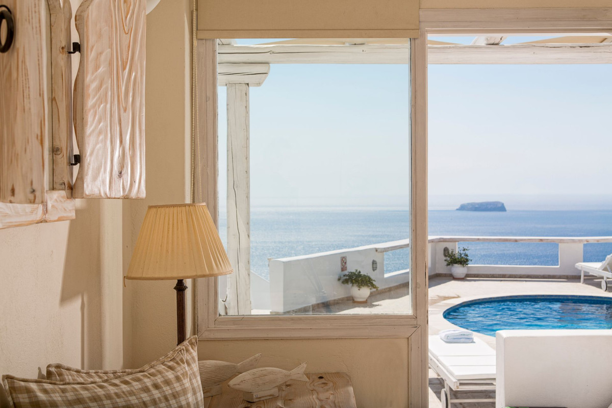 Athermi Suites Santorini