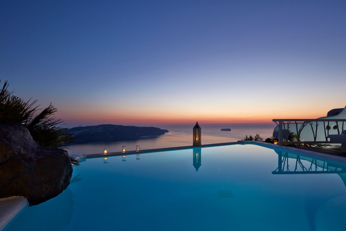 Athermi Suites Santorini