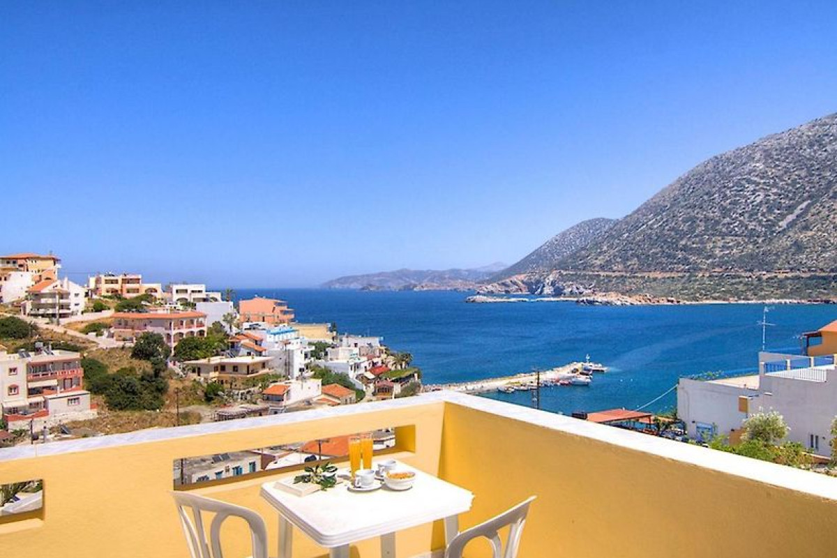 Athina Aparthotel