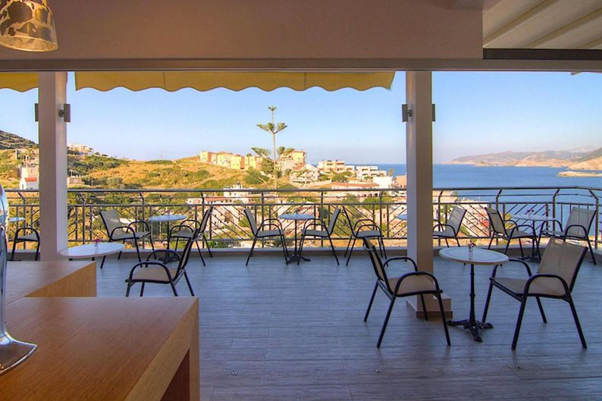 Athina Aparthotel