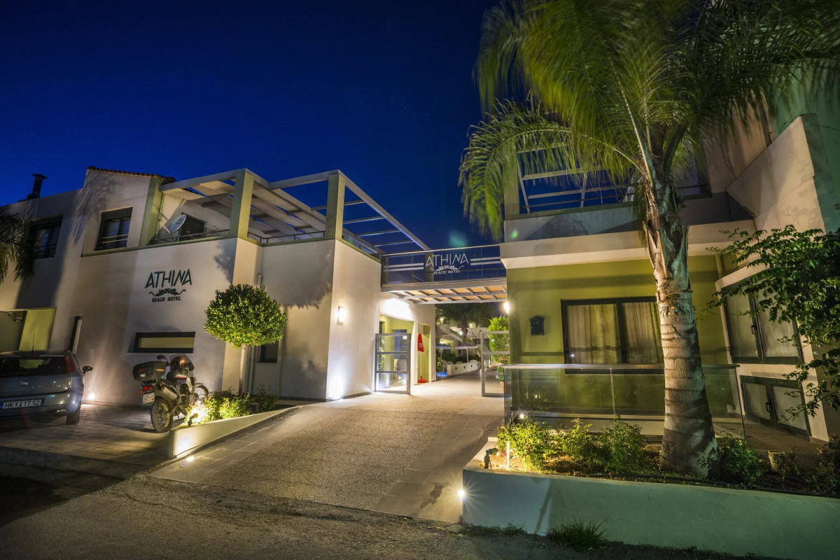 ATHINA BEACH HOTEL
