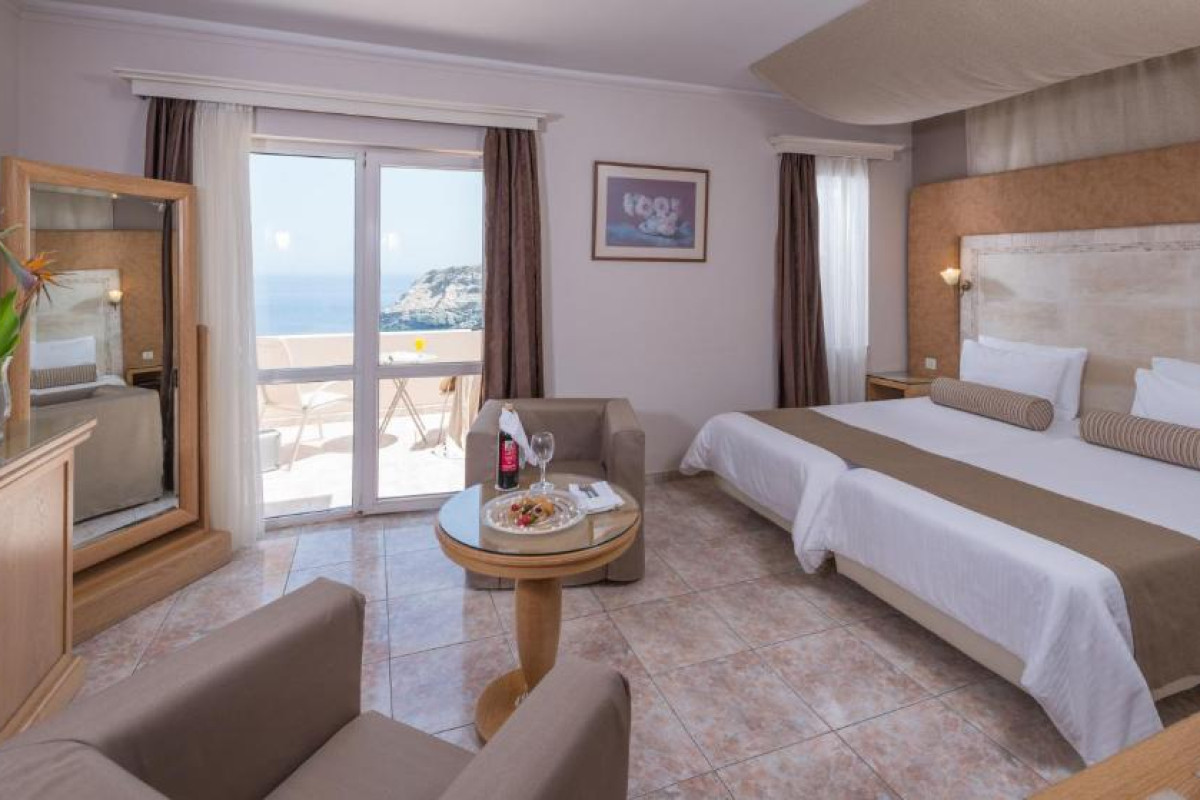 Athina Palace Resort and Spa
