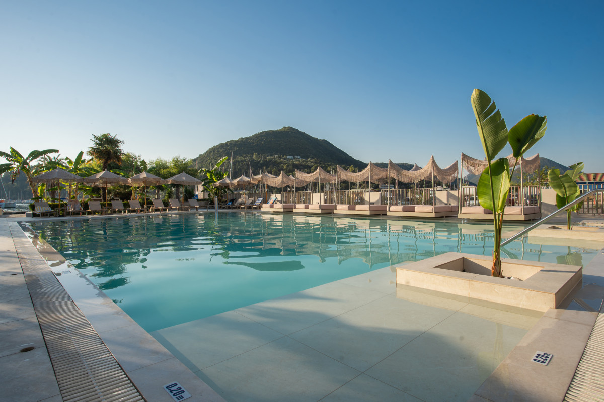 Athos Hotel