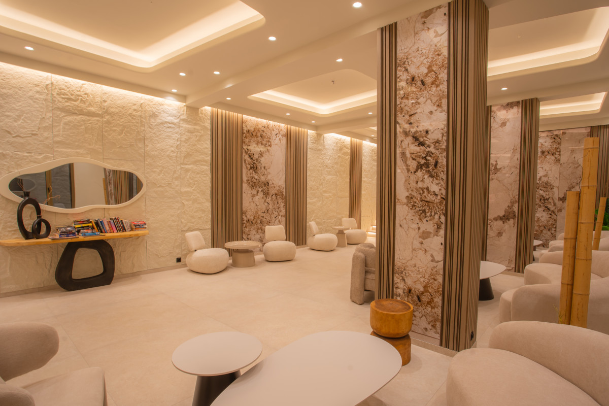 Athos Hotel