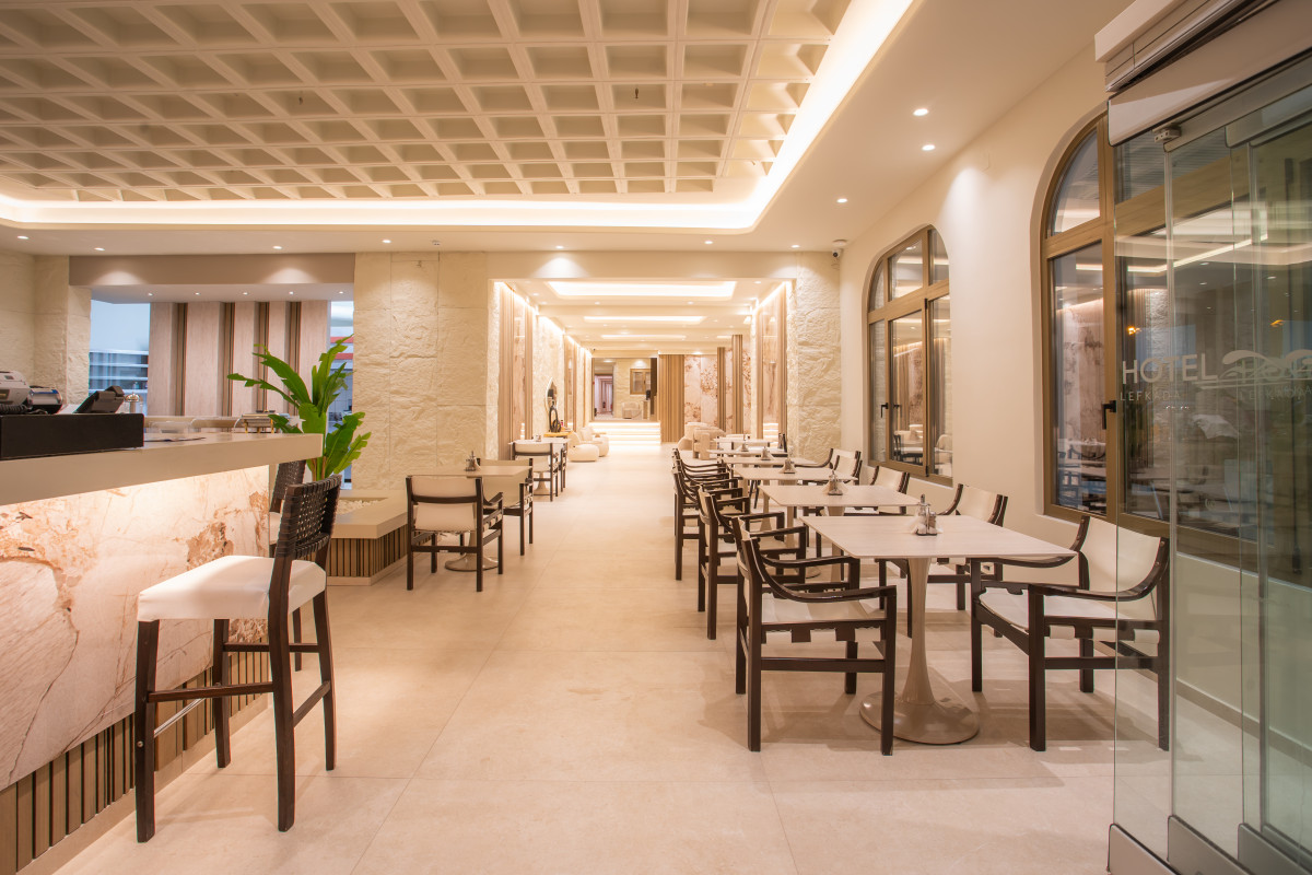 Athos Hotel