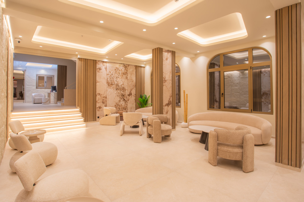 Athos Hotel