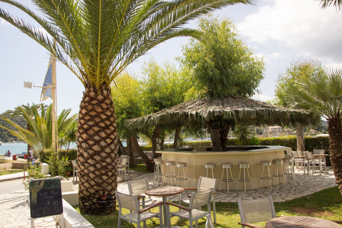 Athos Hotel