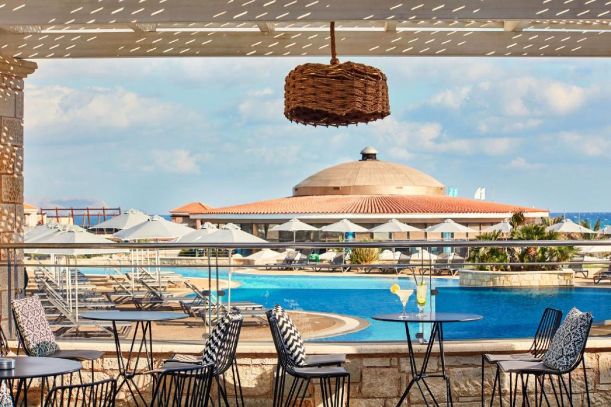 Atlantica Caldera Palace Resort