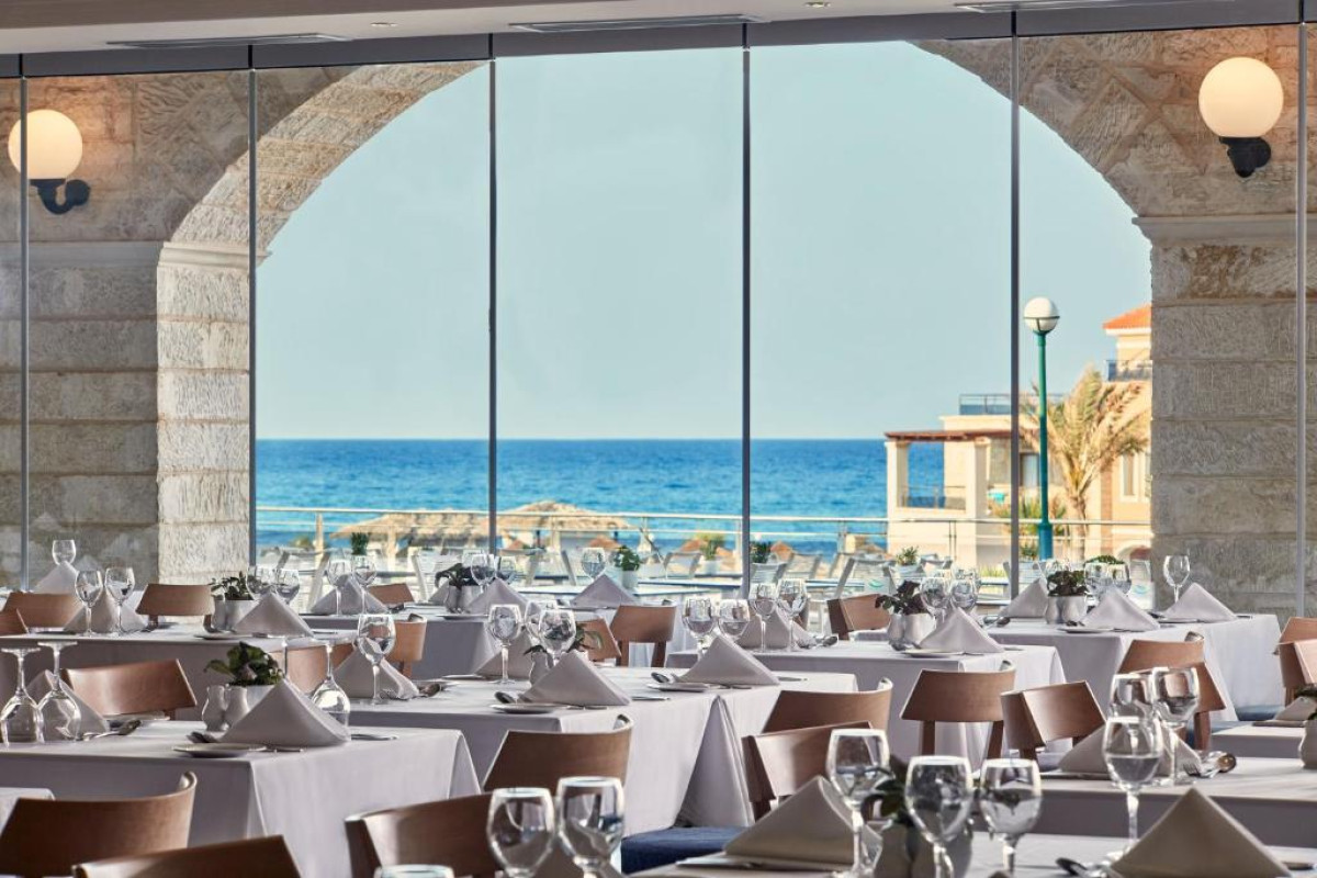 Atlantica Caldera Palace Resort