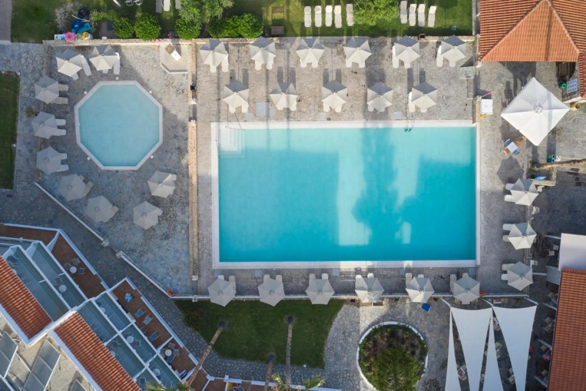 Atlantica Thalassa Hotel