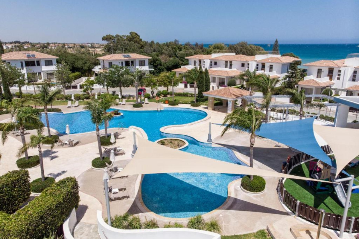 Atlantis Gardens Apartments & Villas