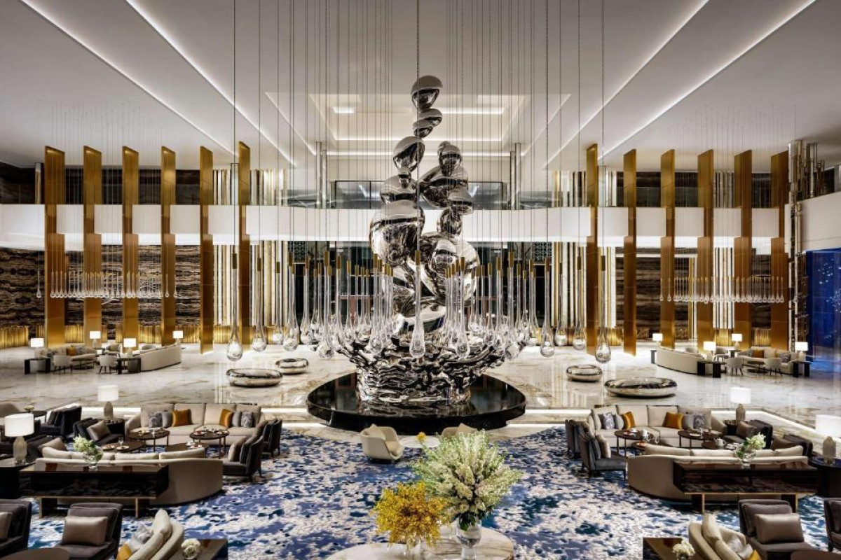 ATLANTIS THE ROYAL