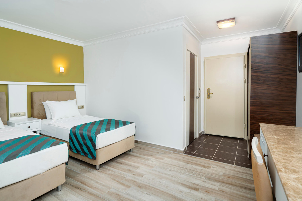 ATLAS BEACH HOTEL