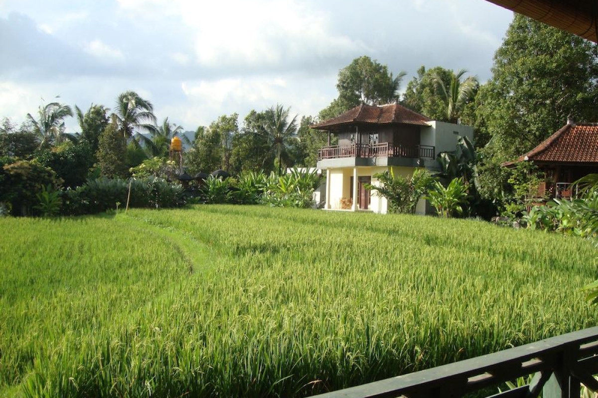 Atres Villa