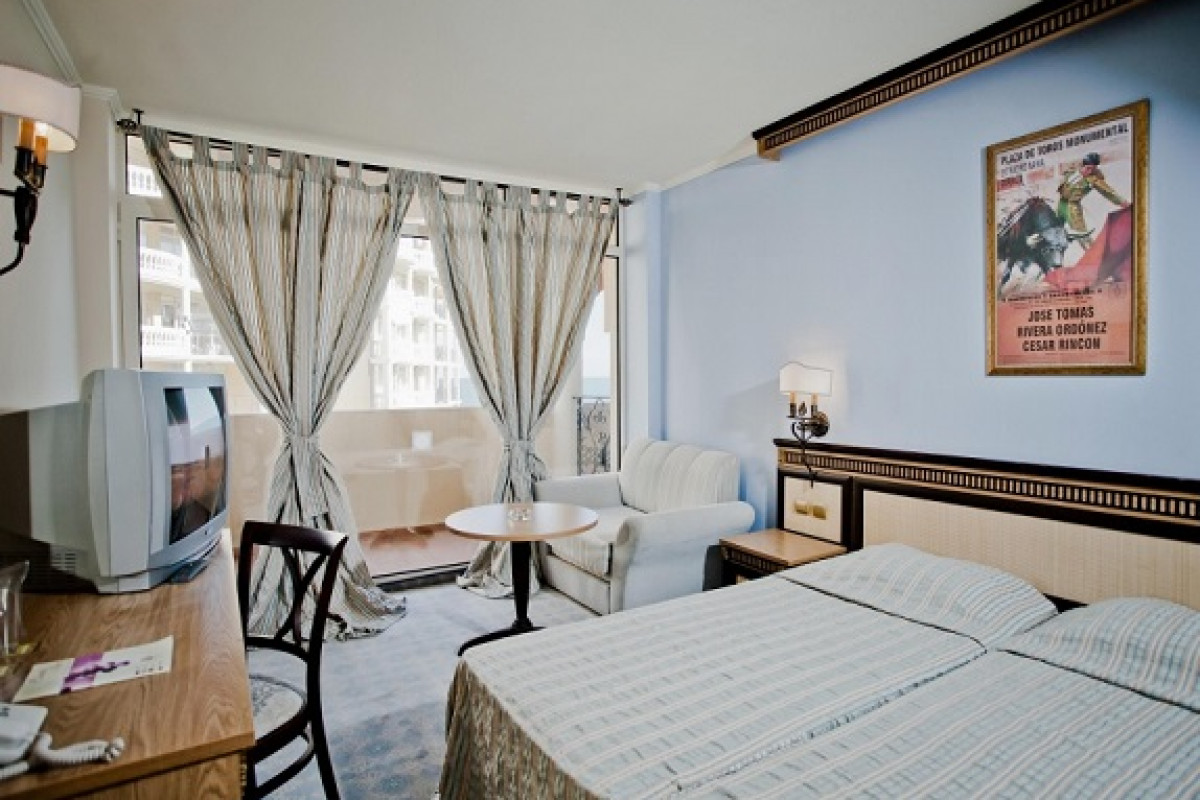 Atrium Beach (Elenite) 3*