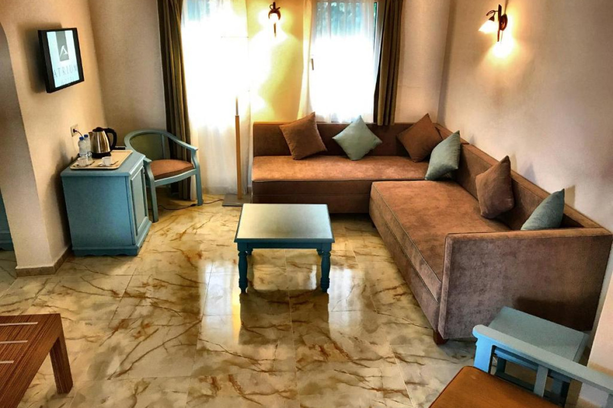 Atrium Hotel