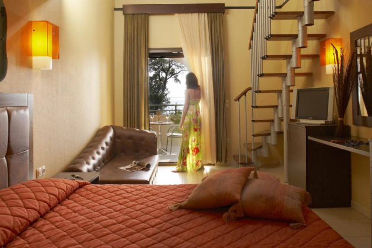 ATRIUM HOTEL - POTOS