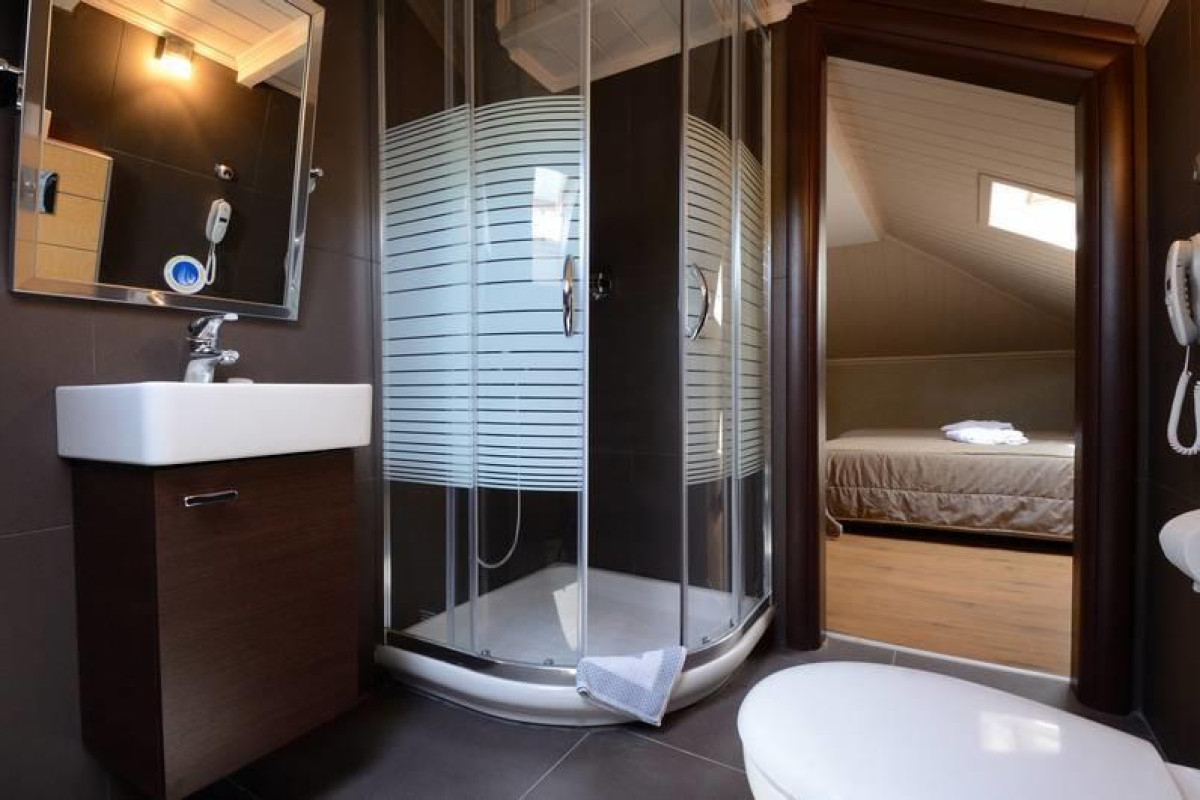 ATRIUM HOTEL - POTOS