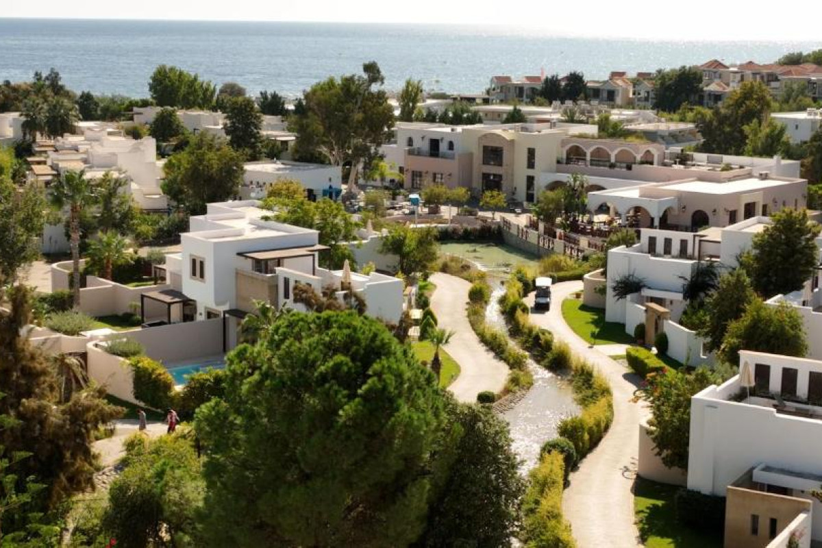 Aulus Lindos Rhodes, Curio Collection by Hilton