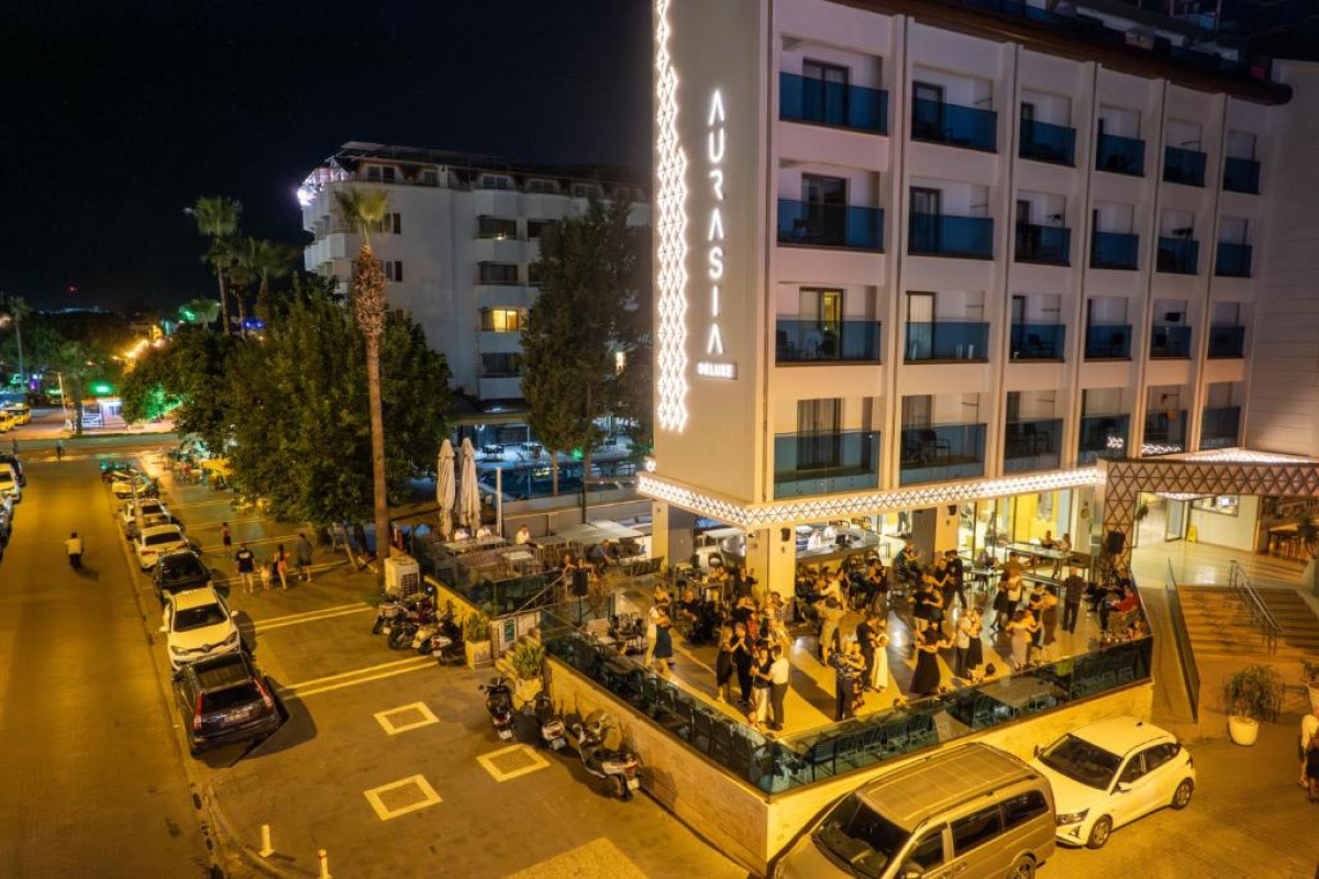 AURASIA DESIGN HOTEL