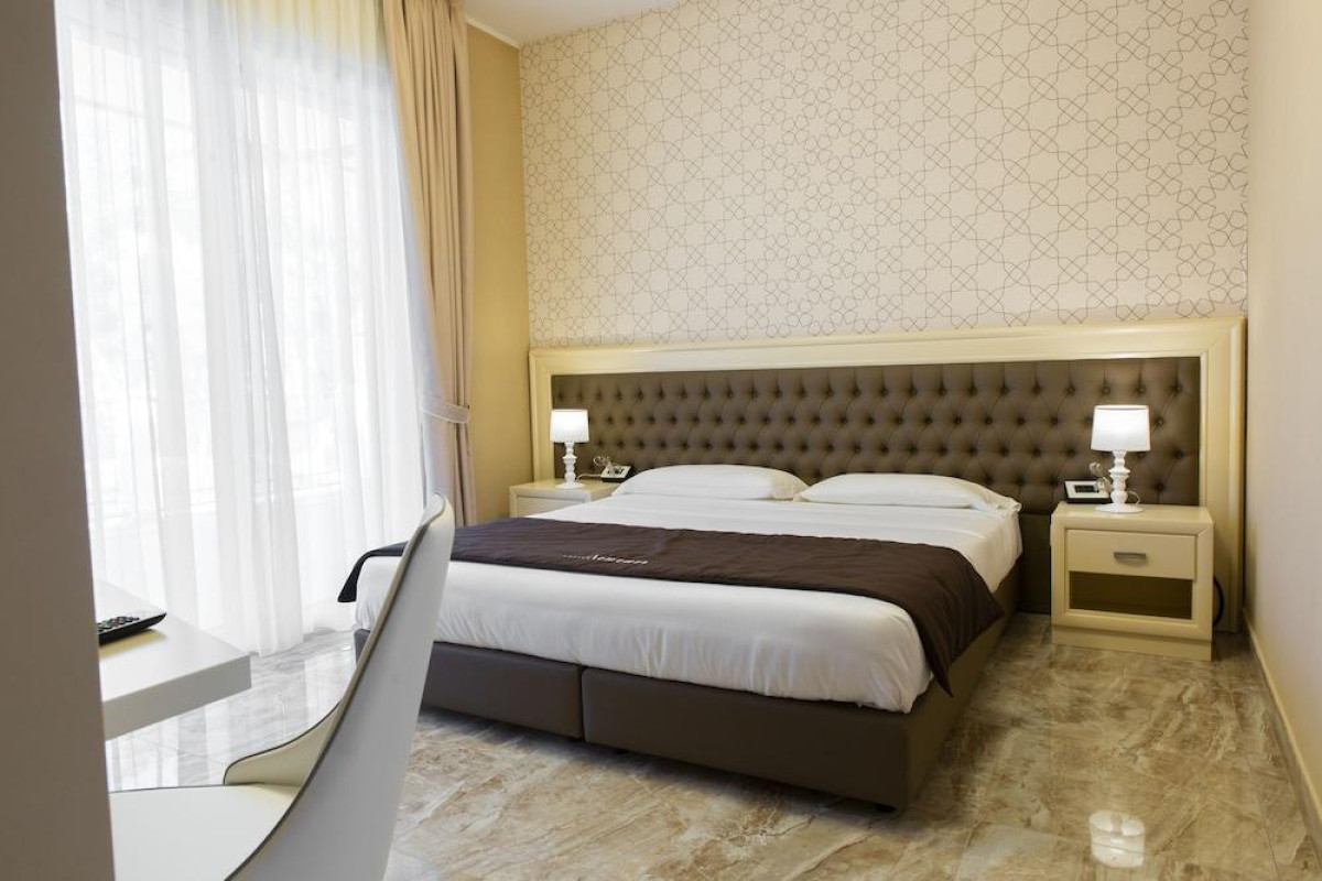 Aurum Suites