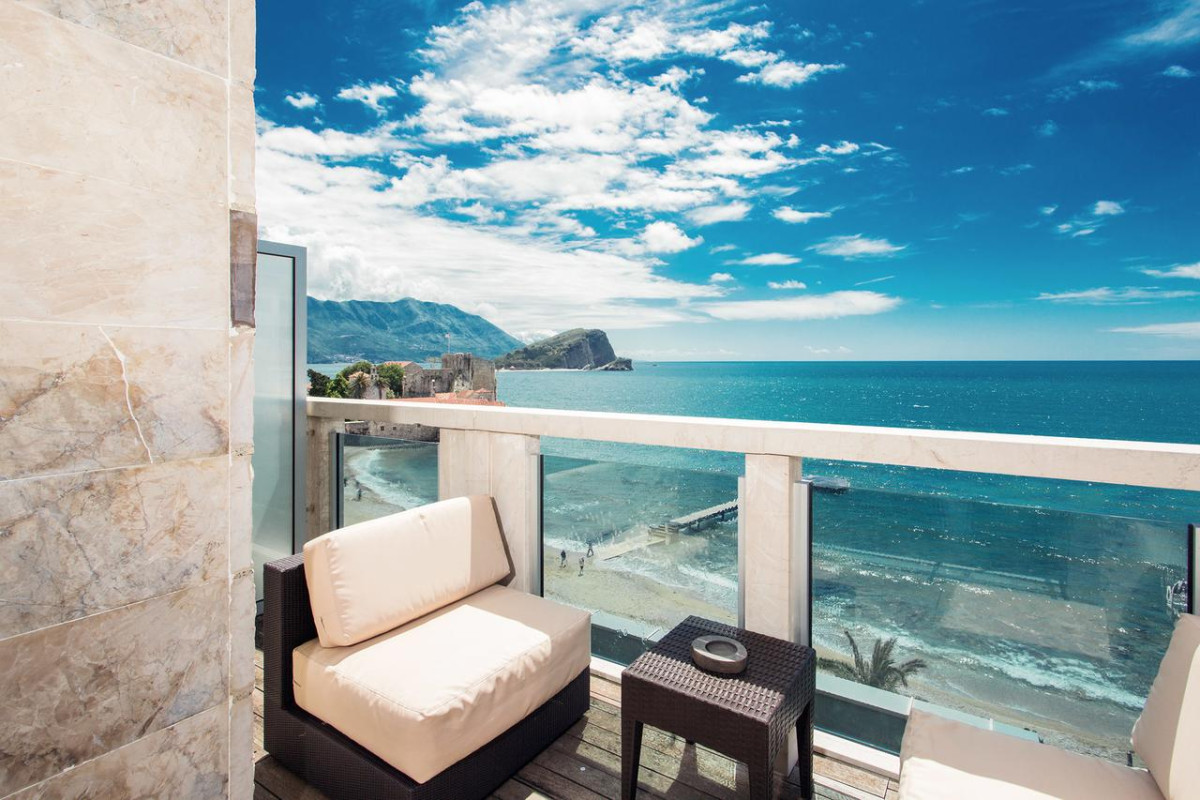 Avala Resort & Villas