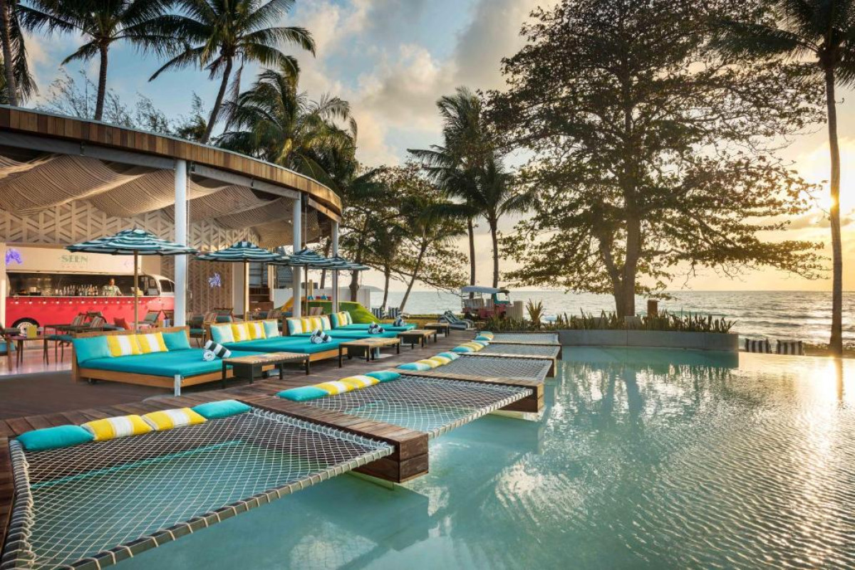 AVANI Chaweng Samui Hotel & Beach Club
