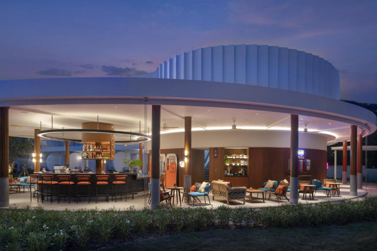 AVANI Chaweng Samui Hotel & Beach Club