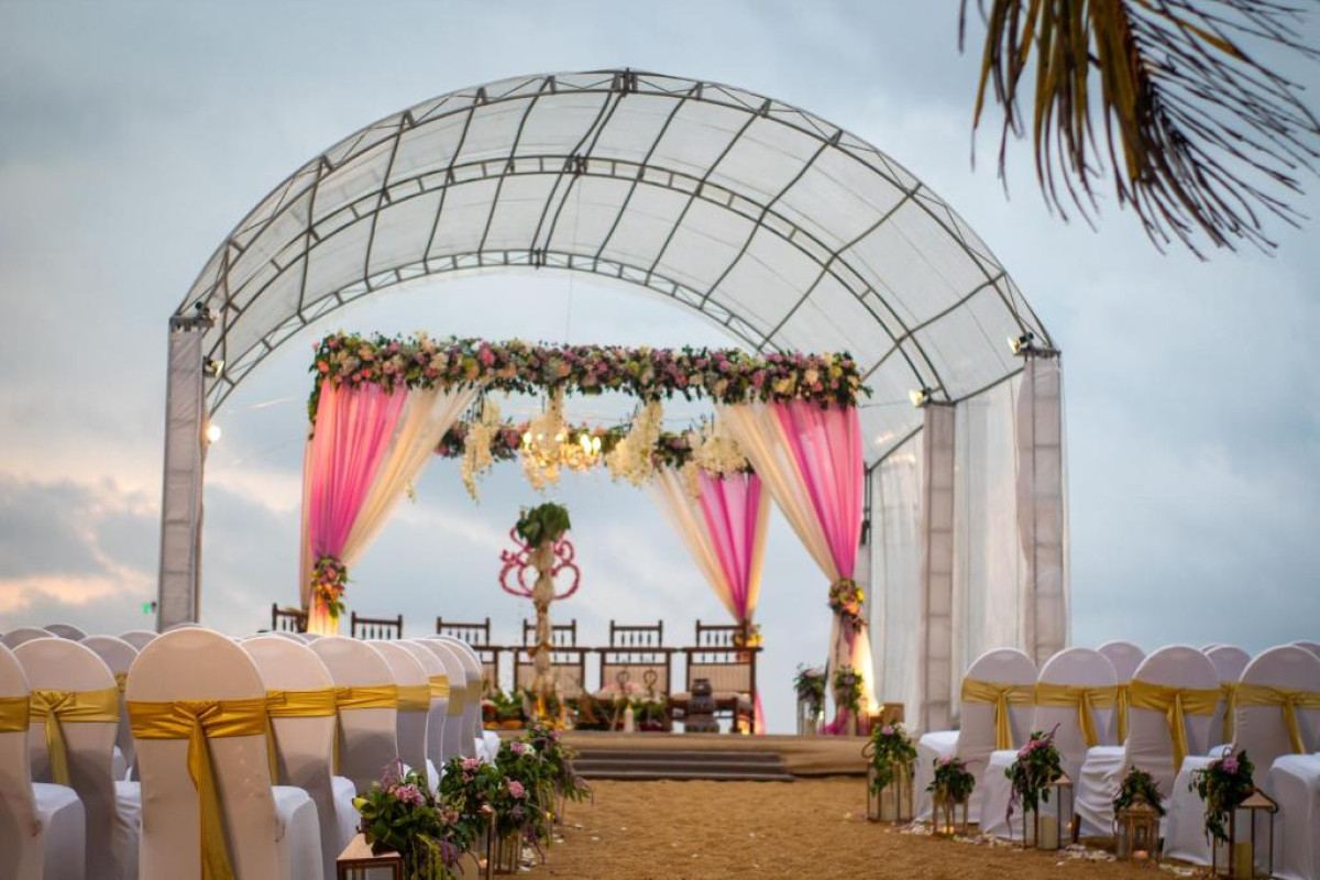 Avani Kalutara Resort