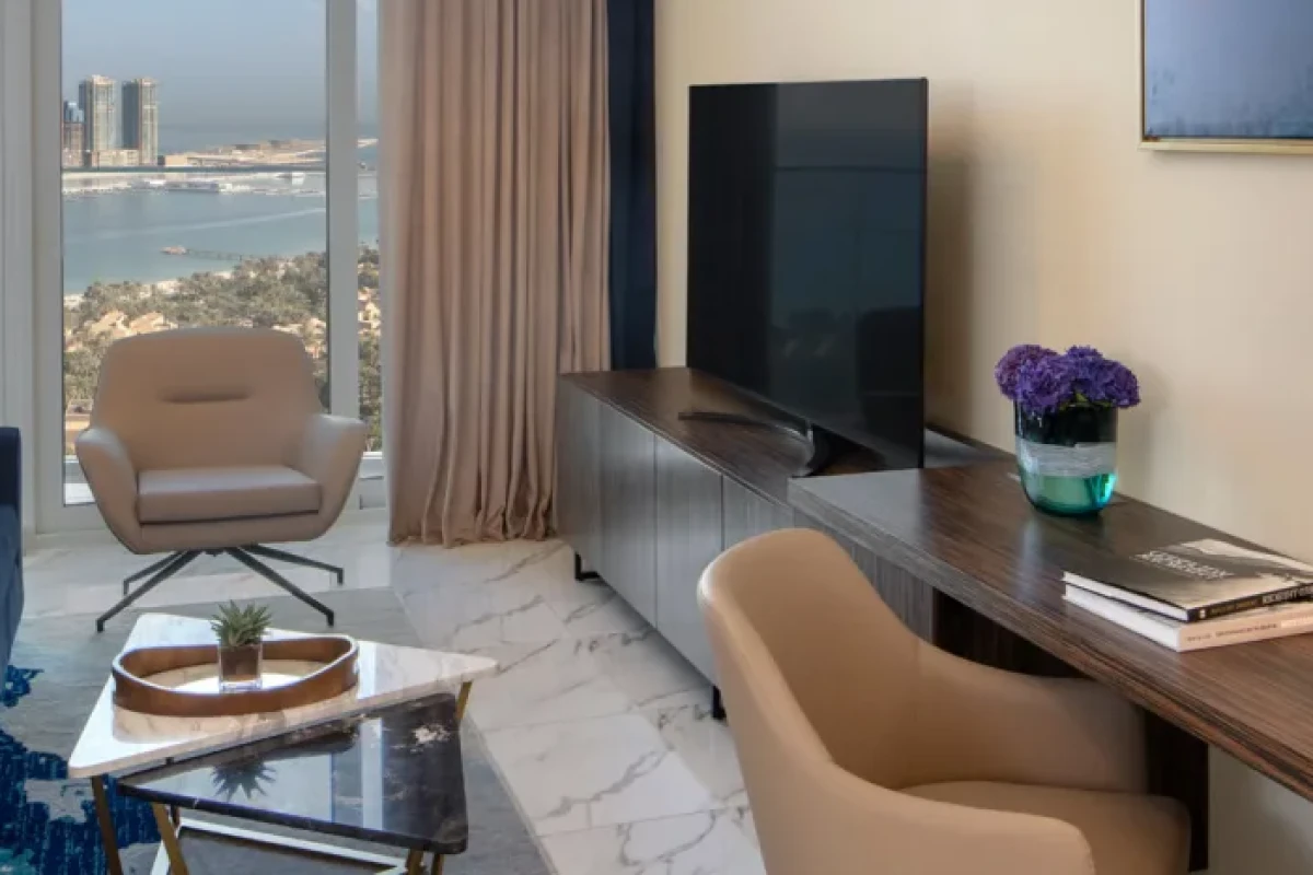 Avani Palm View Dubai Hotel & Suites
