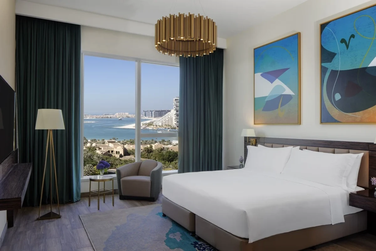 Avani Palm View Dubai Hotel & Suites