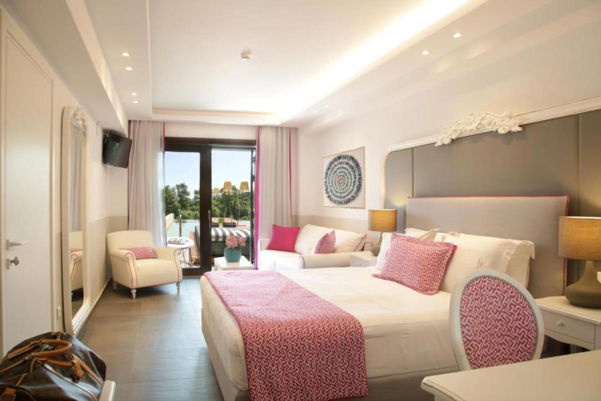 Avaton Luxury Villas Resort - Relais  Châteaux